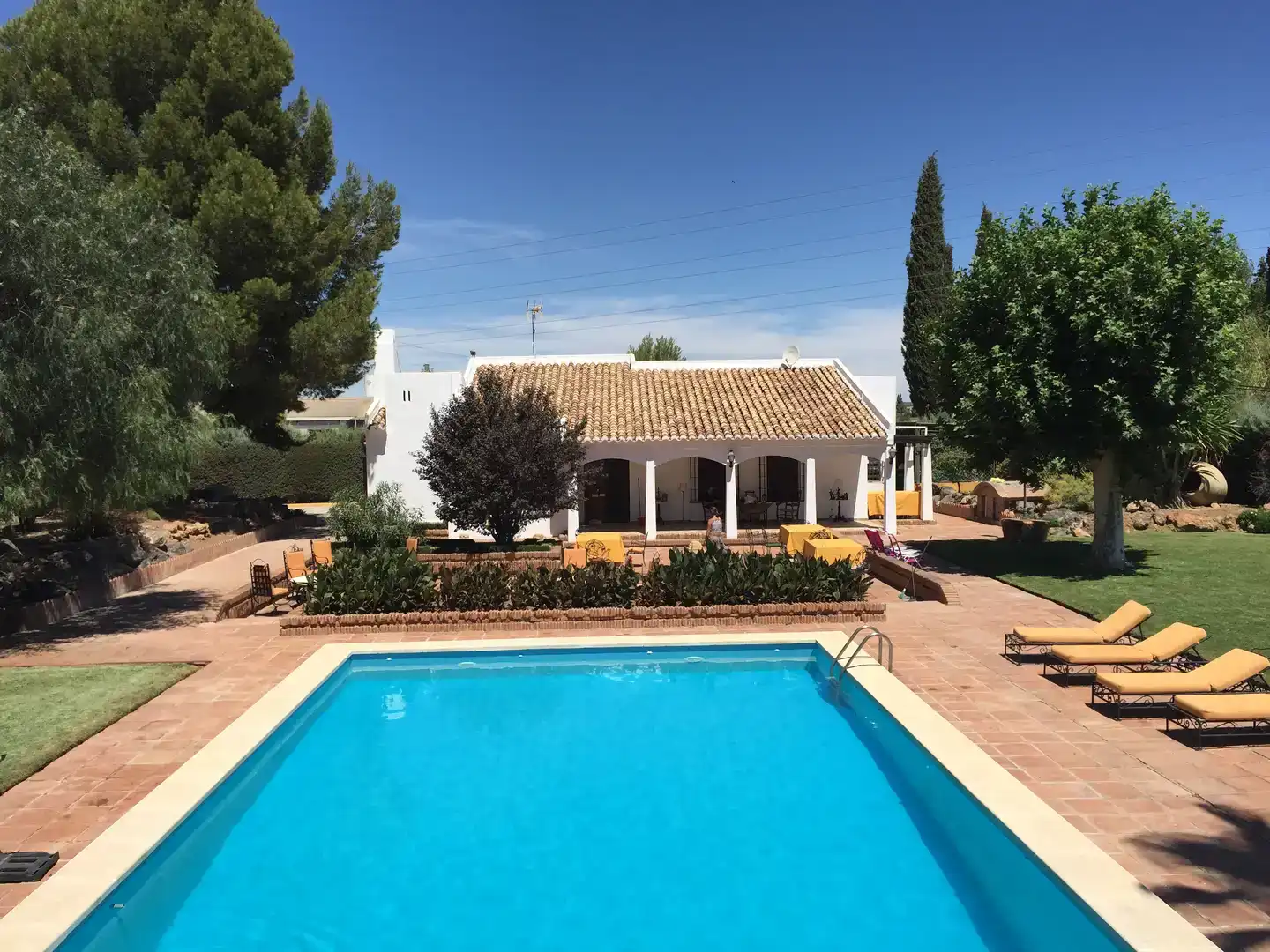 Piscina de Finca rústica de lloguer en Zona de la Vega