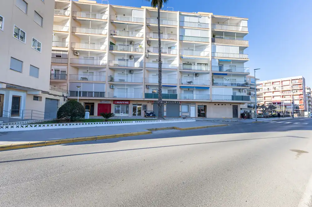 Vista exterior de Apartament en venda en La Pobla de Farnals amb Aire condicionat, Calefacció i Moblat