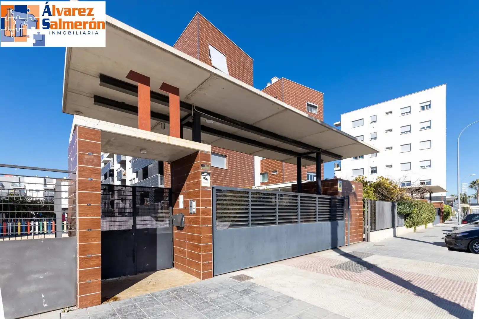 Piso con piscina en venta en Avenida de Circunvalación, imagen 3