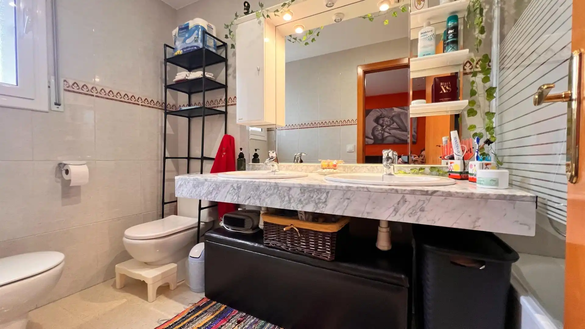 Baño de Casa adosada en venta en Cambrils con Aire acondicionado, Calefacción y Jardín privado