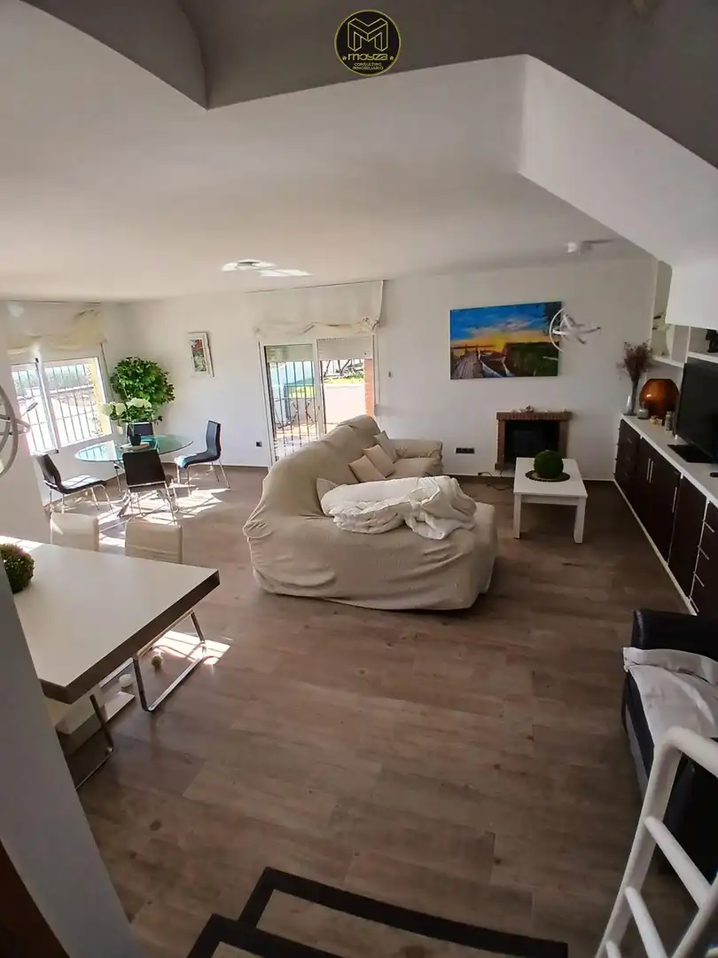 Sala de estar de Casa adosada de alquiler en Casares