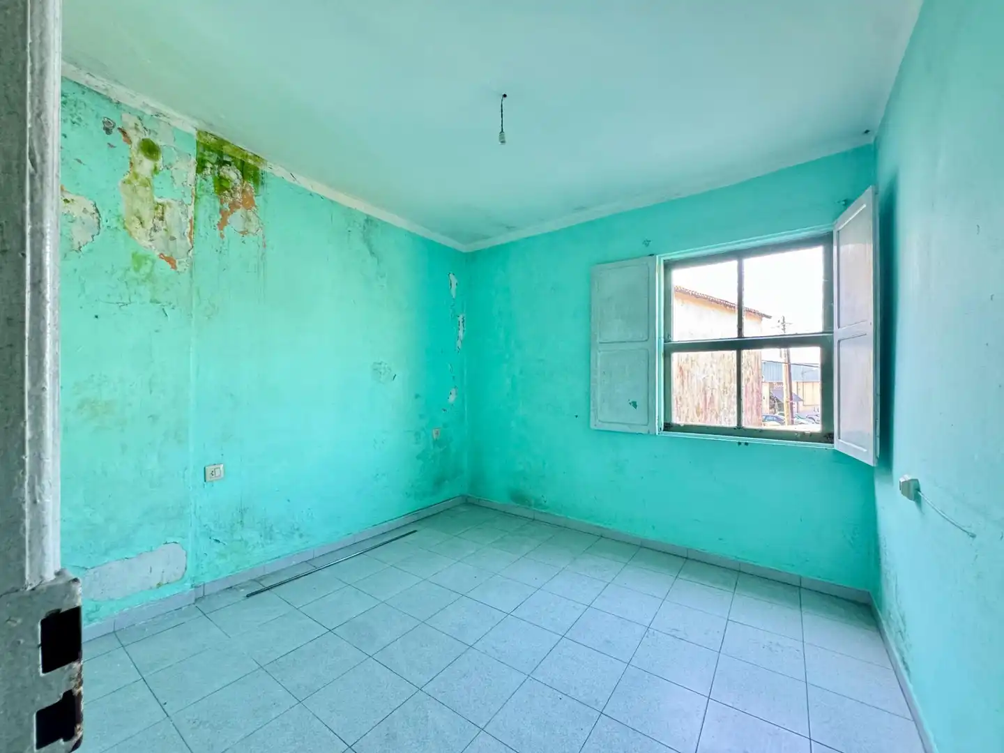 Habitación de Casa o chalet en venta en Vigo  con Trastero y Balcón