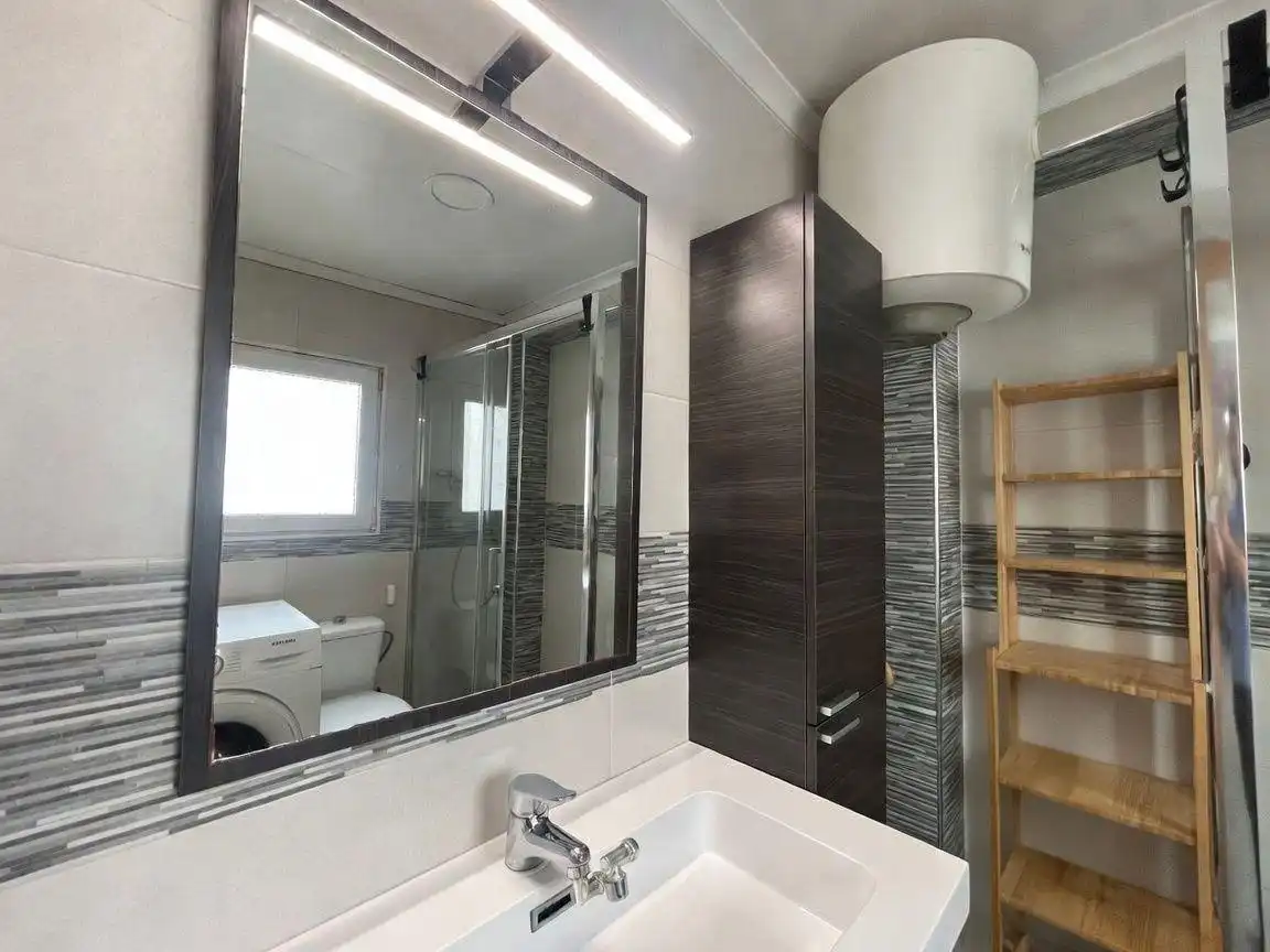 Baño de Piso en venta en Valencia con Calefacción