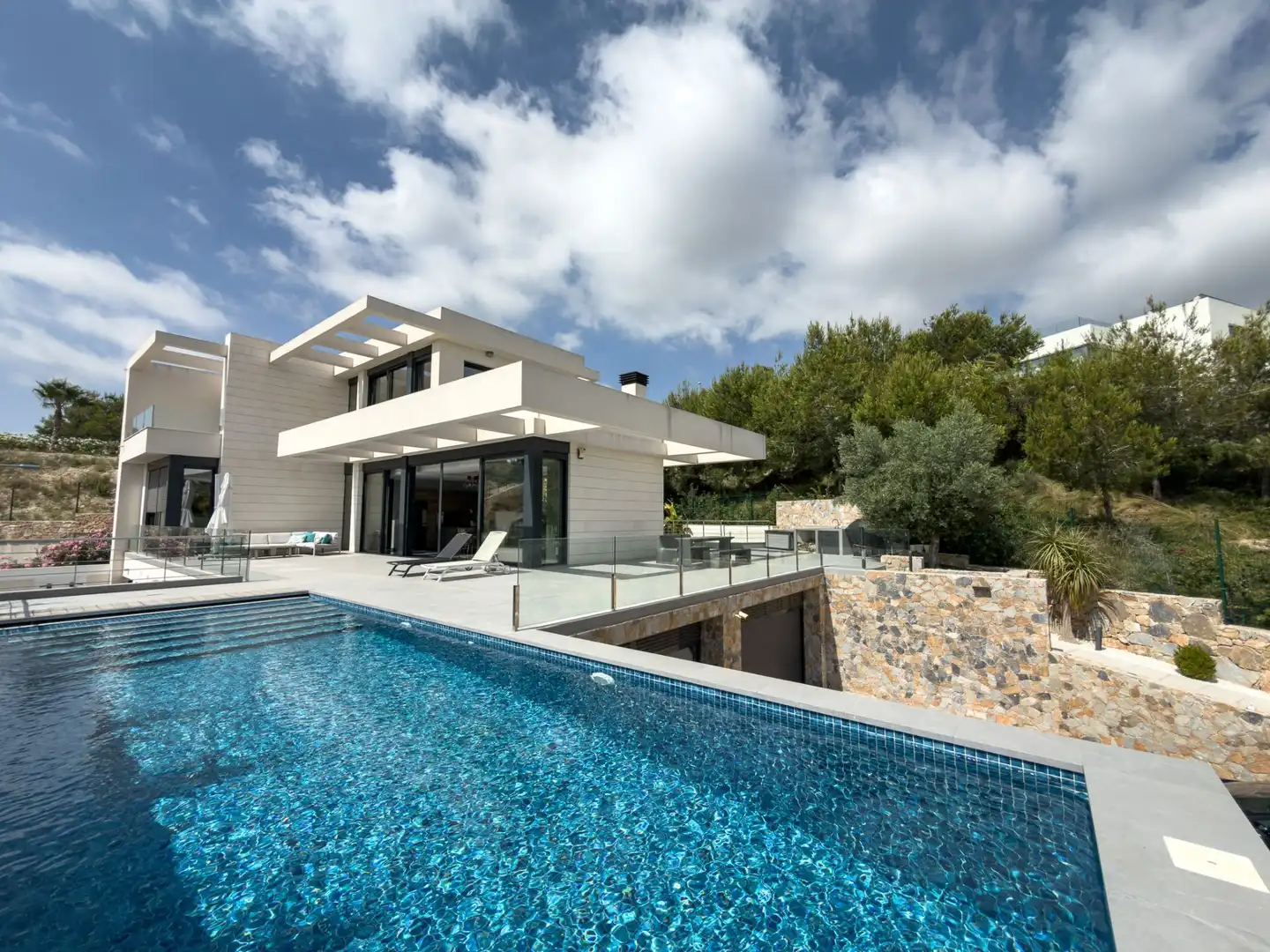 Chalet con piscina en venta en Orihuela Costa