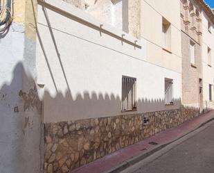 Vista exterior de Casa adosada en venda en Épila amb Terrassa