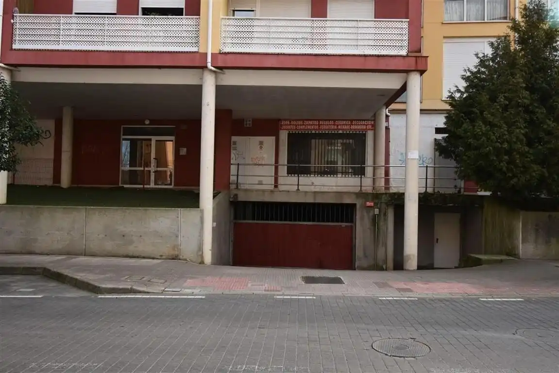 Local comercial en venda a Calle DR.LOPEZ GARZON 1, imagen 3