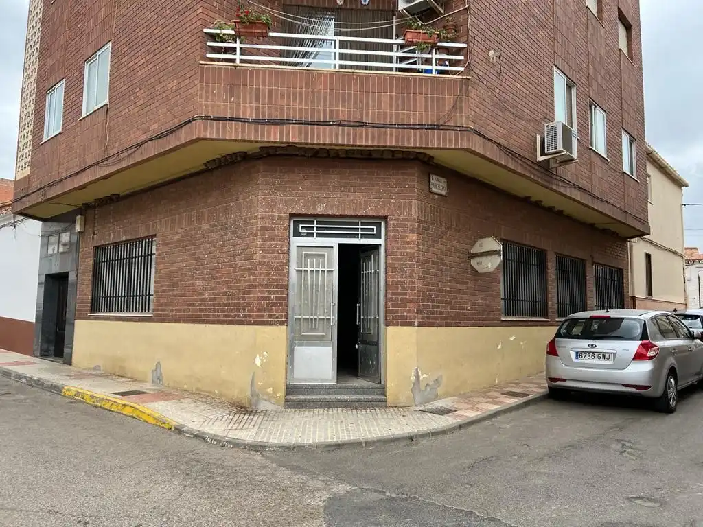 Local en venta en Calle Antonio Maura, 46, Almadén