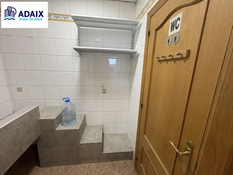 Commercial properties for sale in Roda de Berà