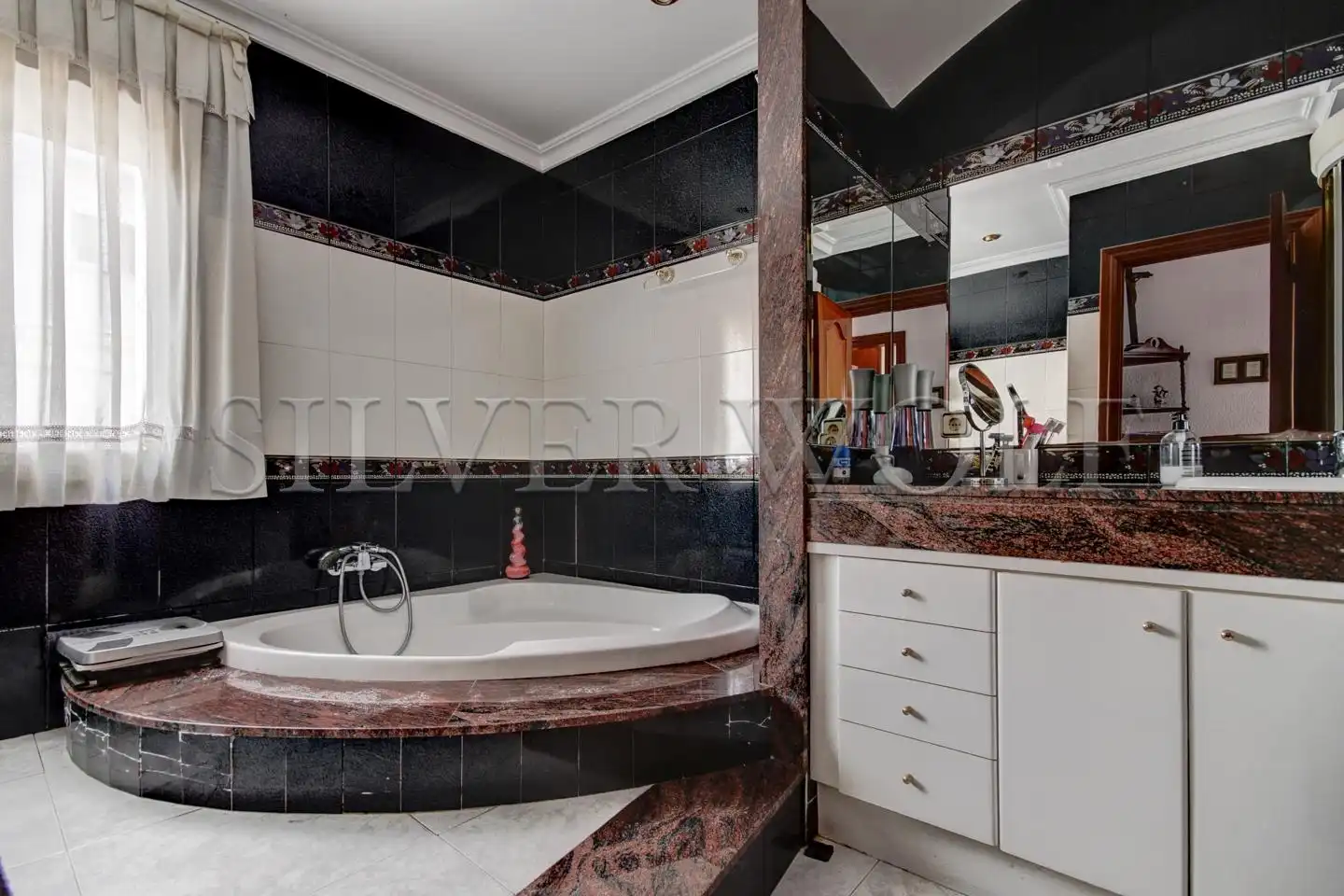 House with pool for sale in Garbí, imagen 19