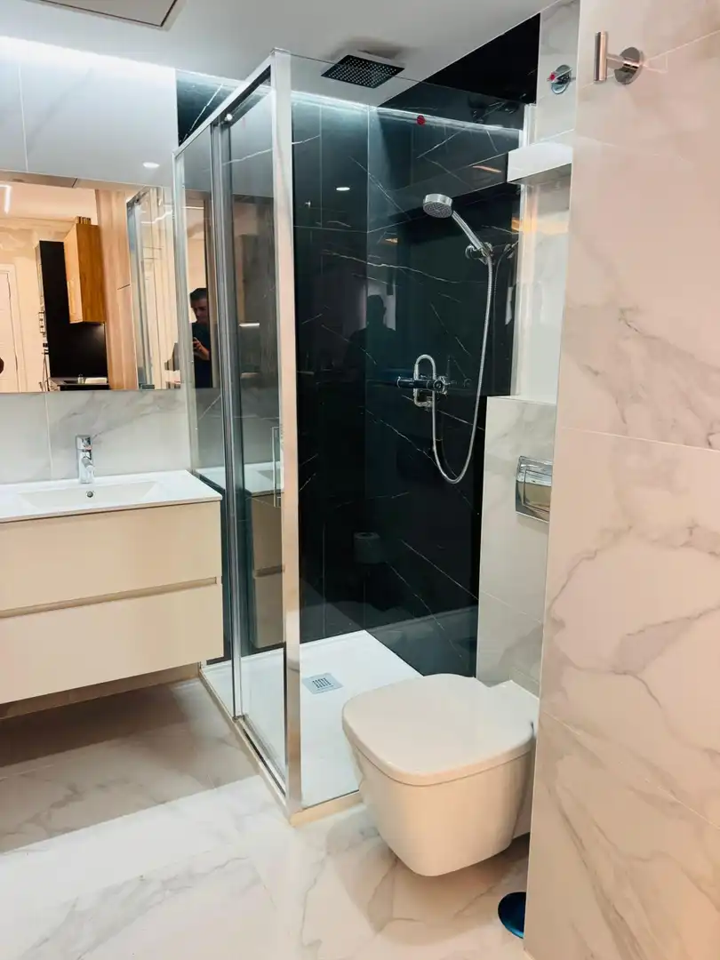 Bany de Loft en venda en Málaga amb Aire condicionat, Calefacció i Moblat