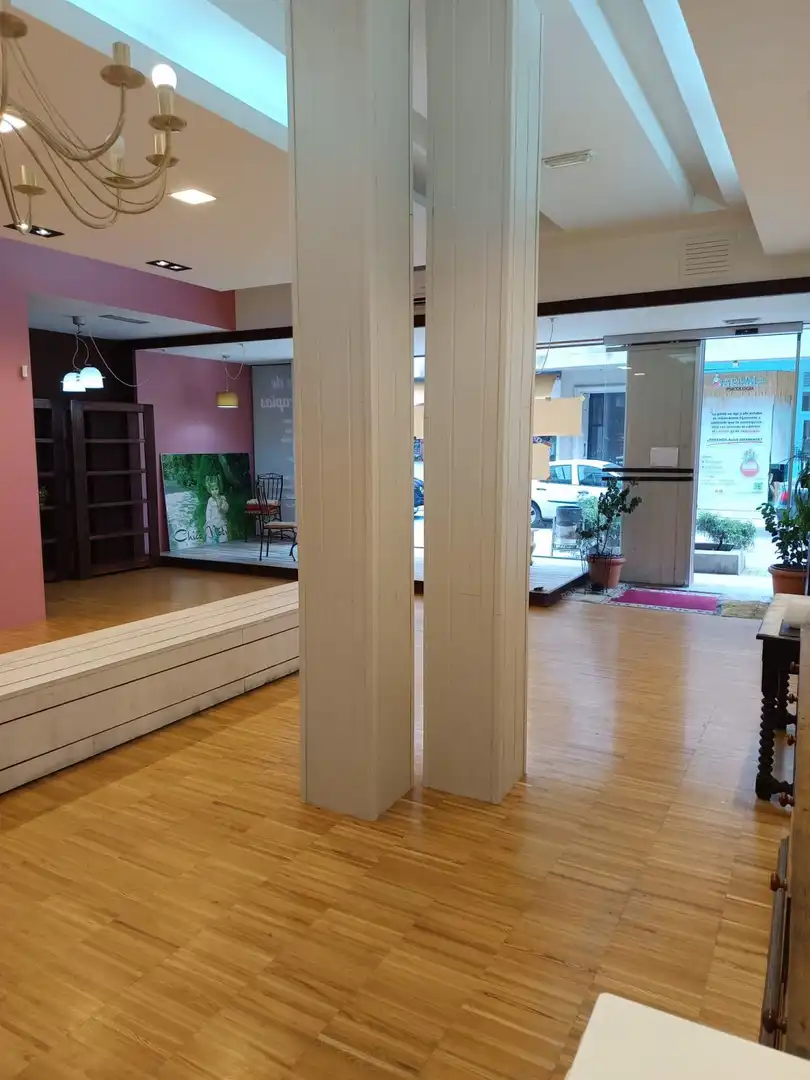Business premises for sale in Tui, imagen 3