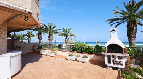 La terraza mira al mar. El garaje se ríe de las plazas pequeñas en Torre Valentina, Sant Antoni de Calonge