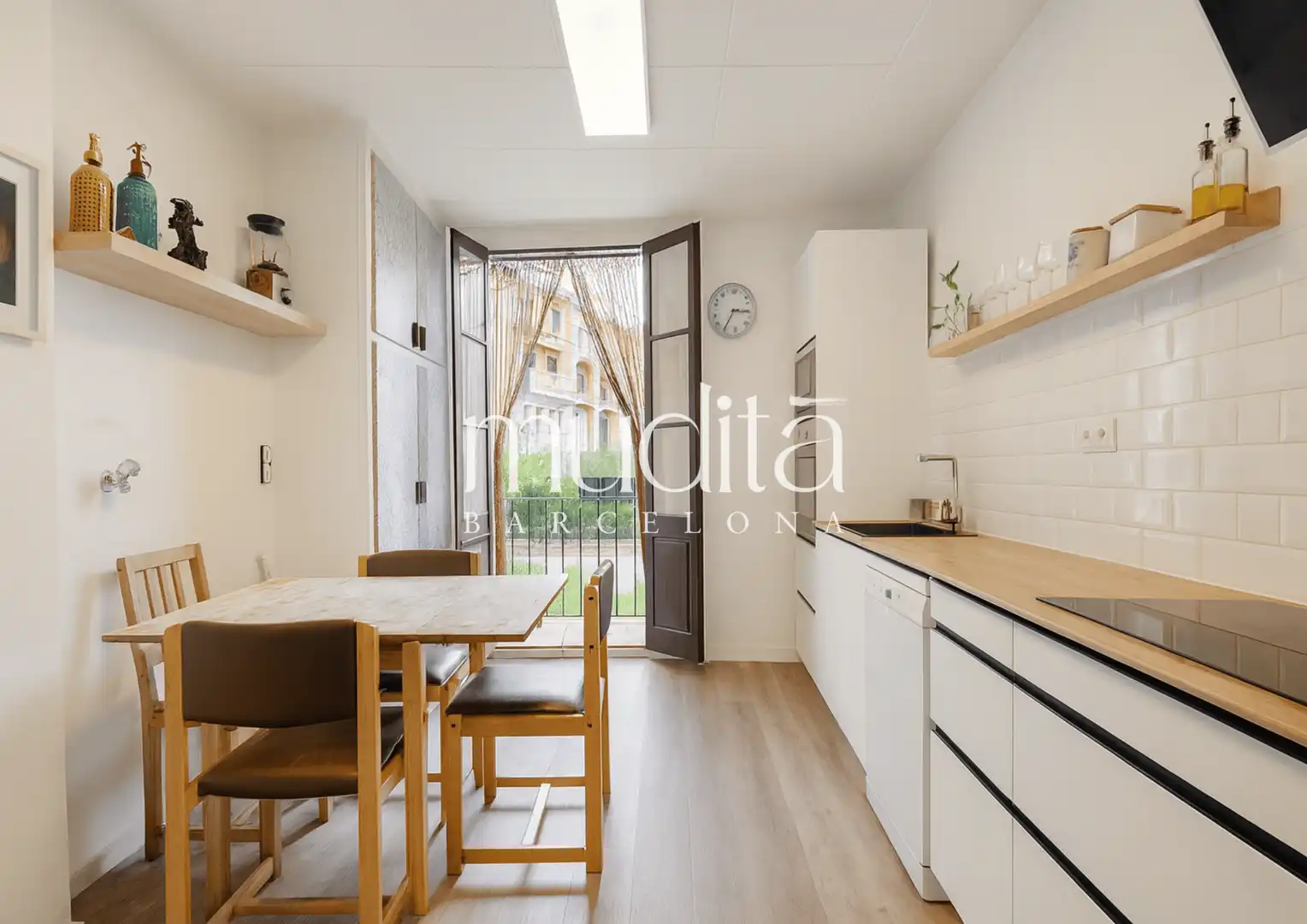Cuina de Apartament en venda en Sant Quirze de Besora amb Forn i Balcó