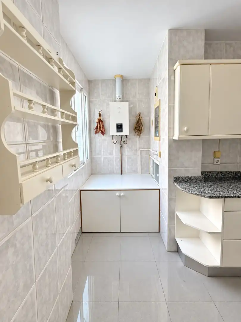 Cocina de Piso de alquiler en Alameda - Mentidero - Teatro Falla