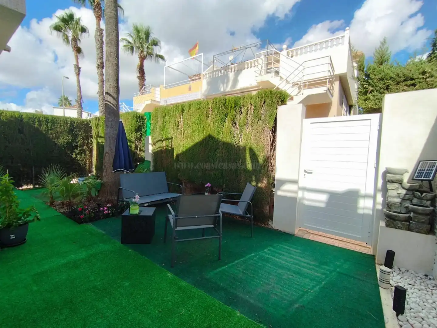 Chalet con piscina en venta en Los Balcones - Los Altos, imagen 5