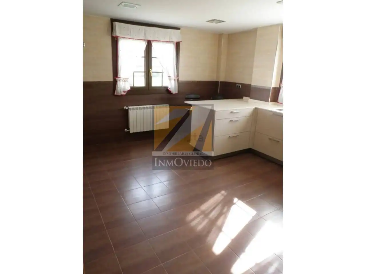 Detached house with garden for sale in Calle cadamancio, imagen 8