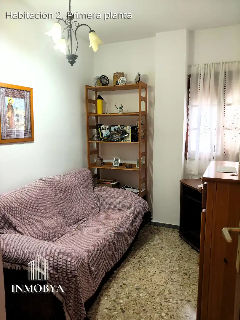 Sala d'estar de Casa o xalet en venda en Tacoronte amb Jardí privat, Terrassa i Moblat