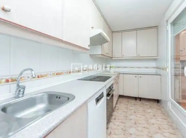Kitchen of Flat for sale in Pinto  with Heating, Terrace and Alarm