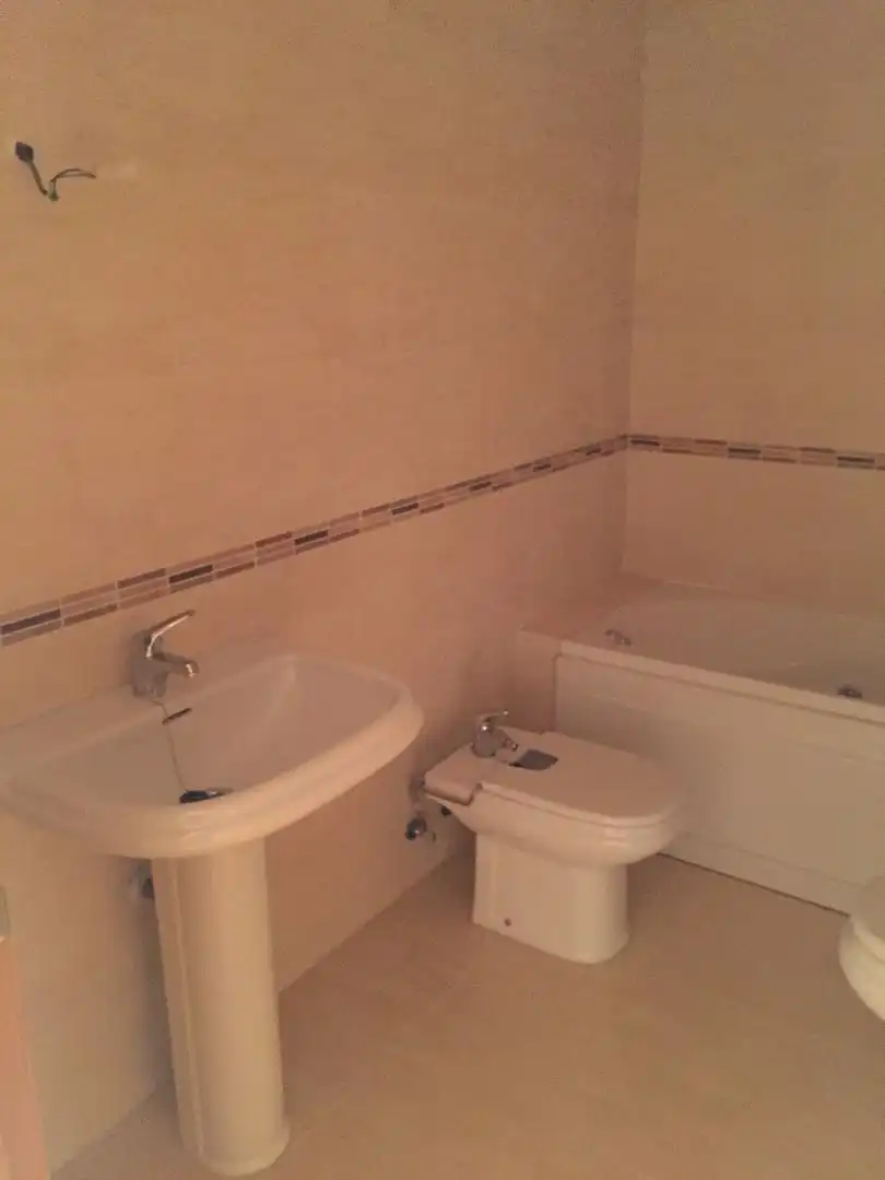 Baño de Piso en venta en Benavente con Amueblado