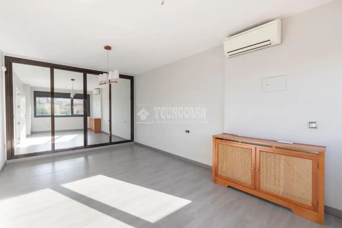 Habitación de Casa o chalet en venta en Ogíjares con Aire acondicionado y Calefacción