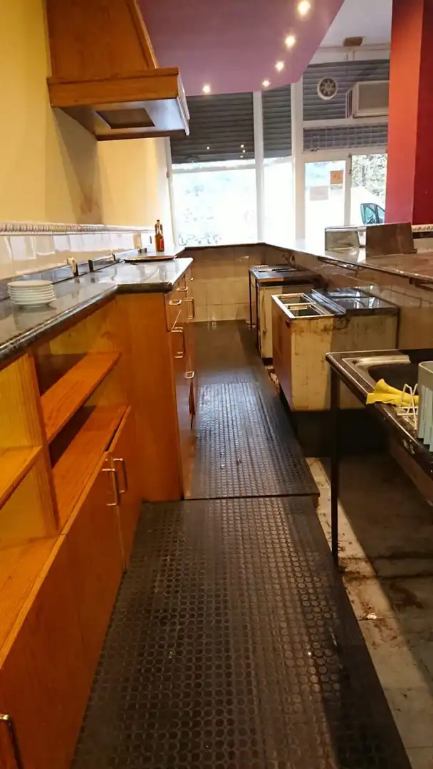 Business premises for sale in Oeste, imagen 4