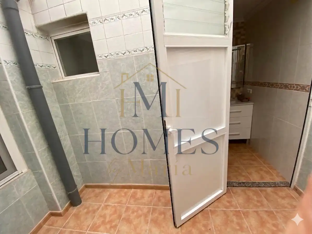 Bathroom of Detached homes for sale in Santa Pola  with Air Conditioner, Terrace and Furnished