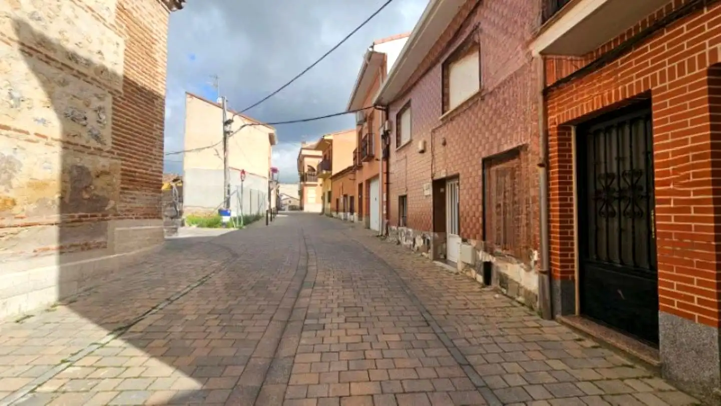 Locale commerciale in affitto a Iglesia, imagen 8