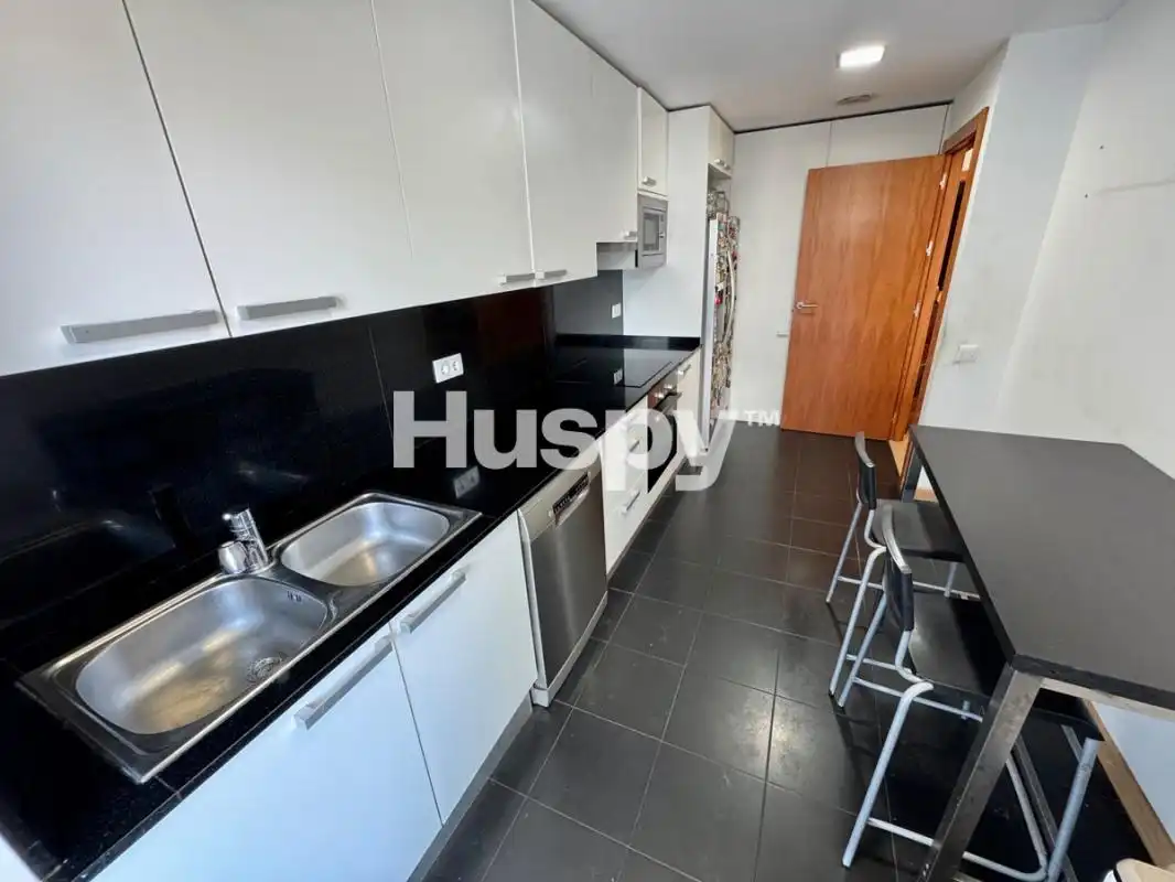 Flat with terrace for sale in Passeig Marítim, imagen 5