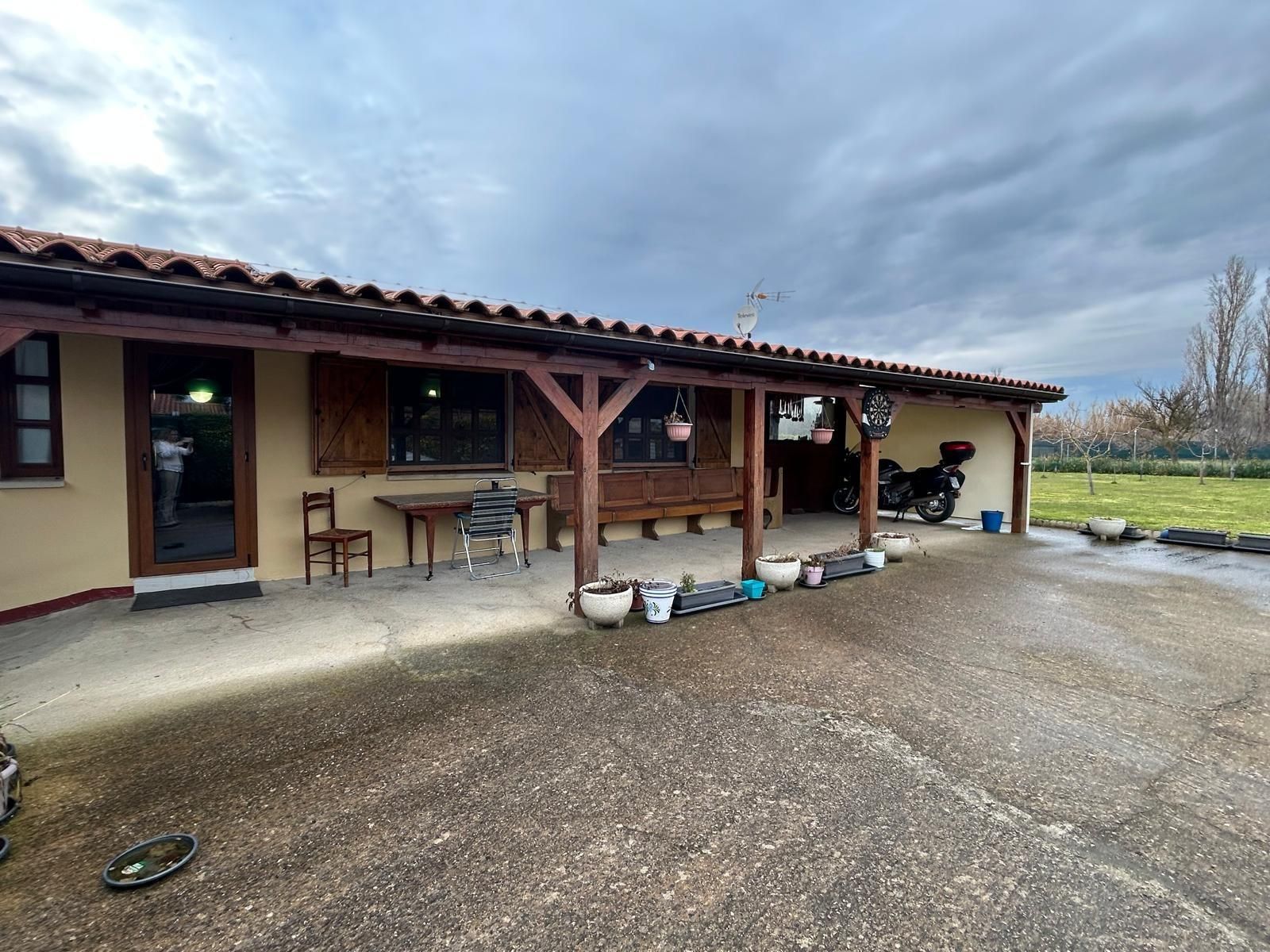 Country house zum verkauf in Beire mit Heizung