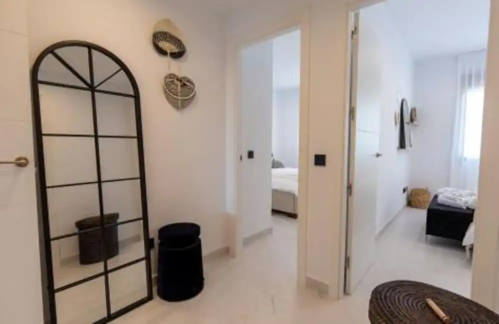 Apartamento de alquiler en Estepona con Aire acondicionado, Terraza y Piscina