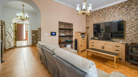 Foto 3 de Casa o xalet en venda a Calle de Ramón y Cajal, Carrión de los Céspedes, Sevilla