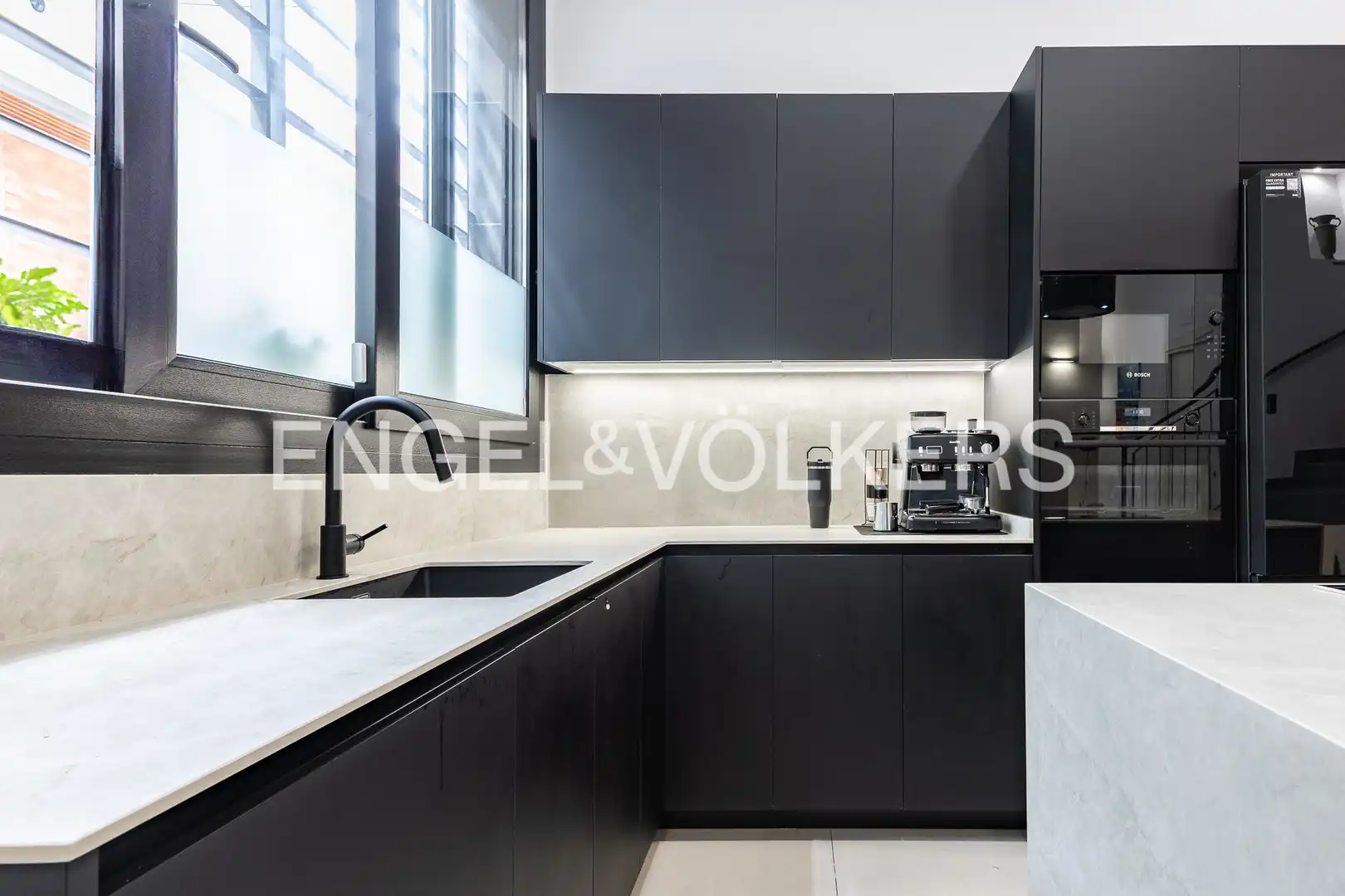 Cocina de Casa adosada en venta en Badalona con Aire acondicionado, Calefacción y Terraza