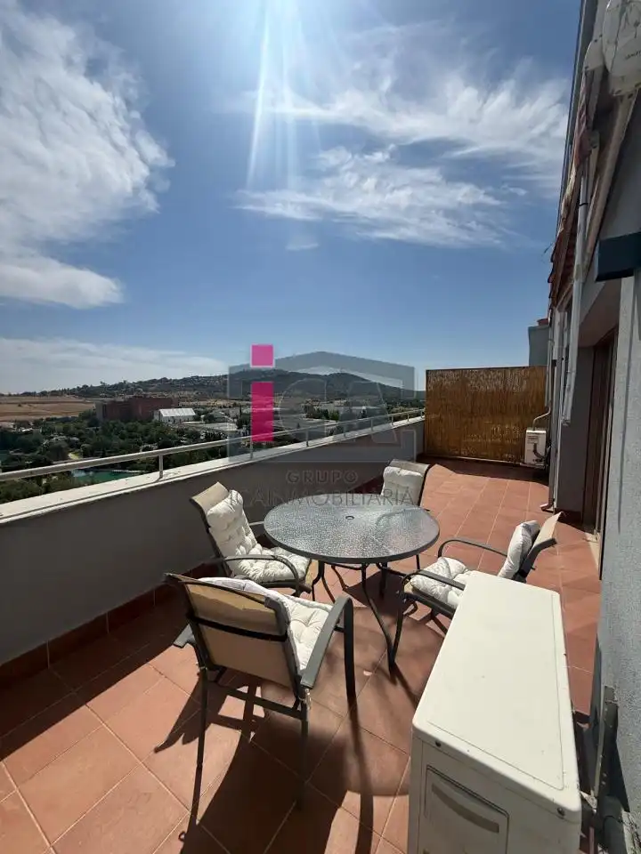 Terrassa de Àtic en venda en Cáceres amb Aire condicionat, Calefacció i Terrassa
