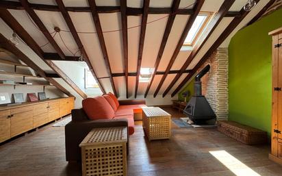 Living room of Attic to rent in  Madrid Capital  with Heating and Furnished