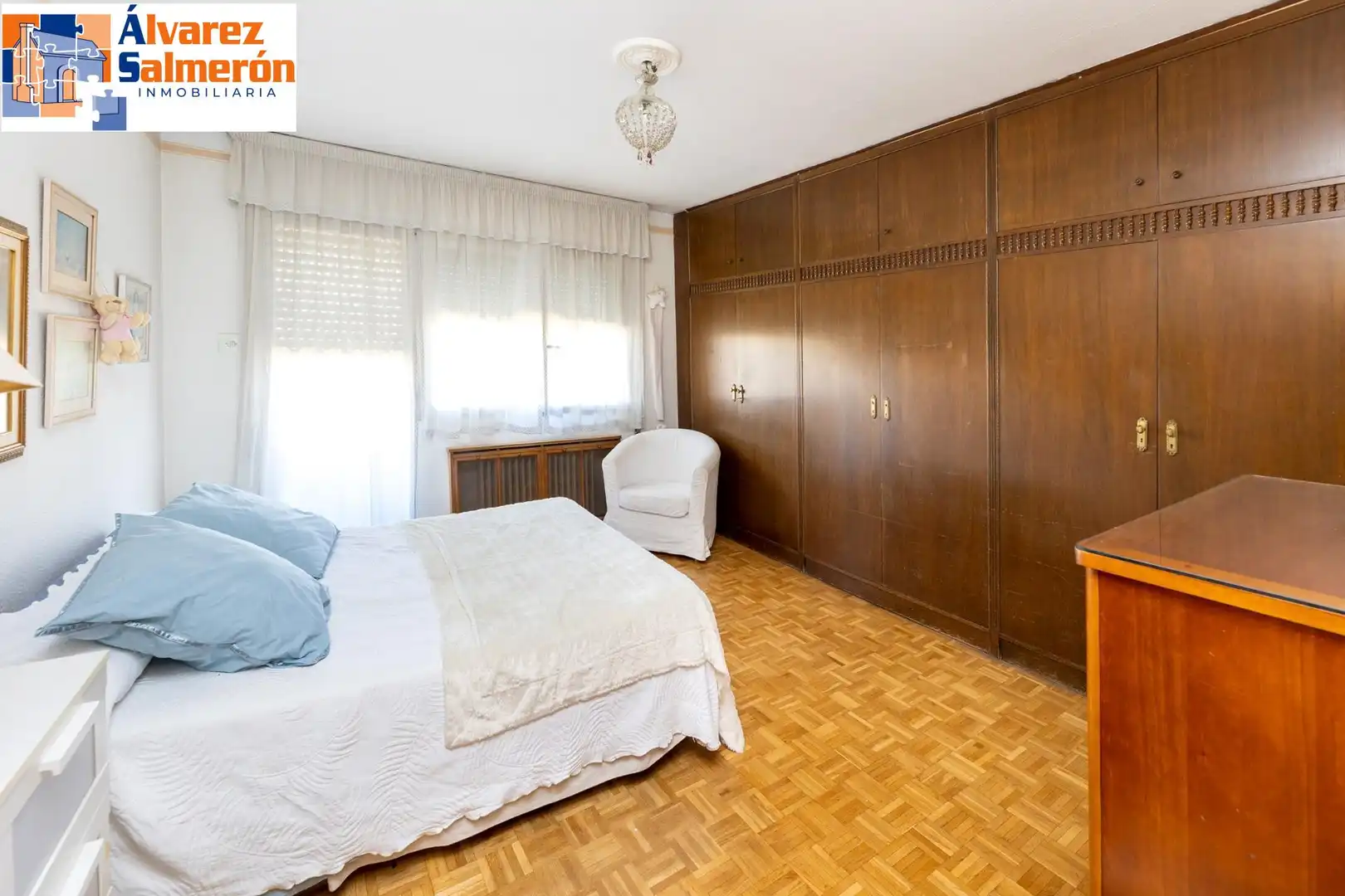 Bedroom of Flat for sale in Granada  with Heating and Balcony