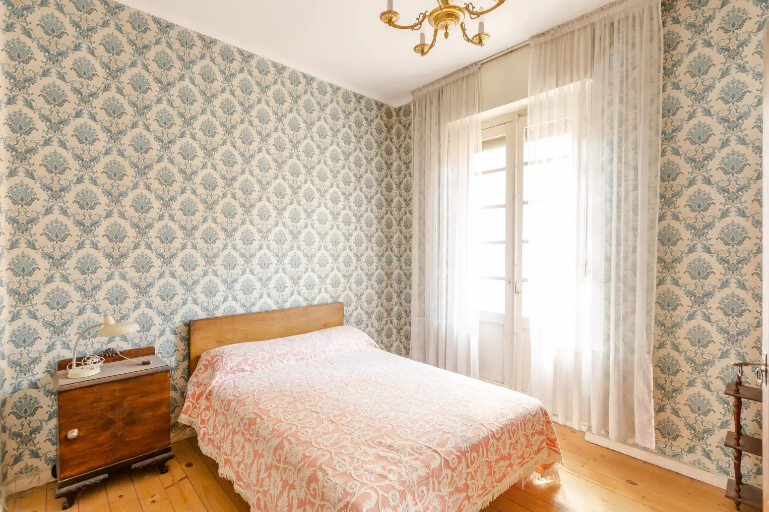 Habitación de Piso en venta en  Pamplona / Iruña con Parquet y Balcón