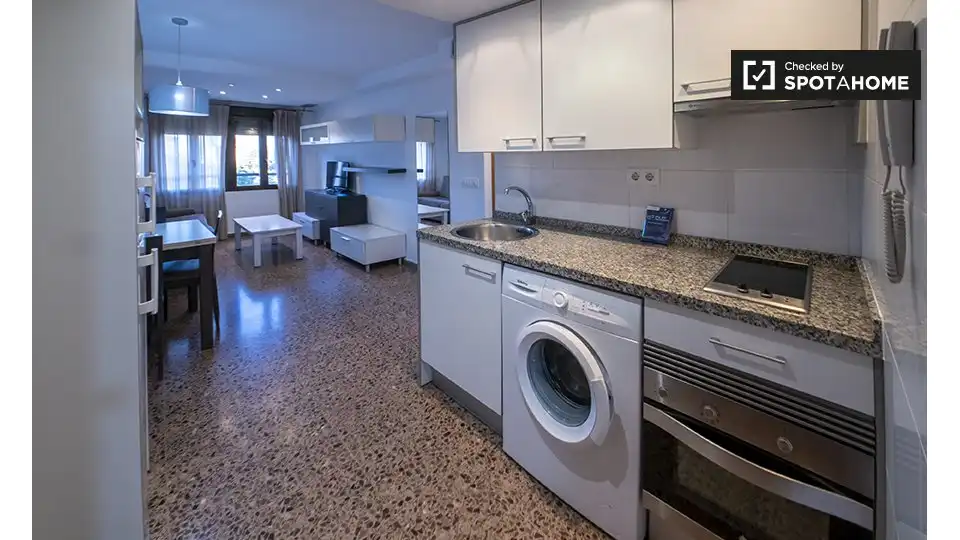 Kitchen of Flat for rent in Valencia  with Air Conditioner, Heating and Furnished