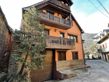 Aparcament en venda a CL CASTIERO