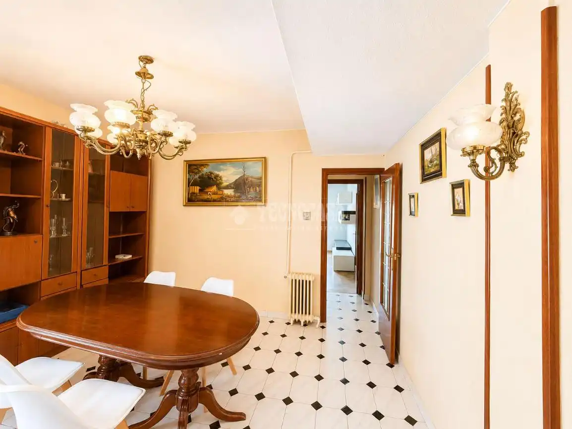 Comedor de Piso en venta en Madrid