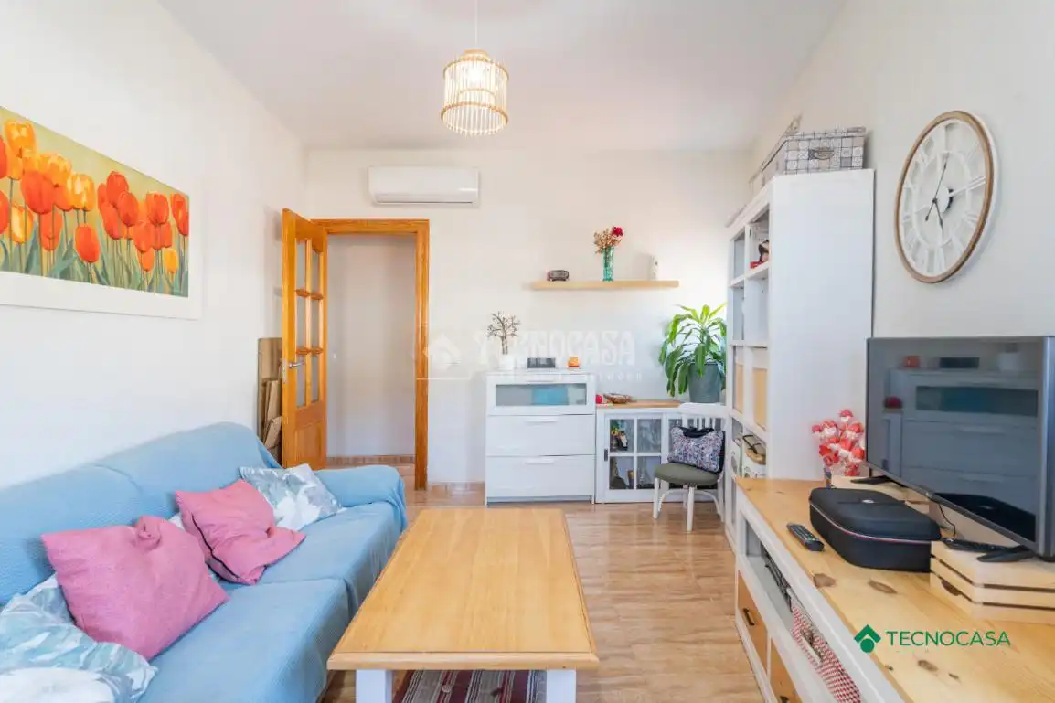 Living room of Attic for sale in Roquetas de Mar  with Air Conditioner, Terrace and Community pool
