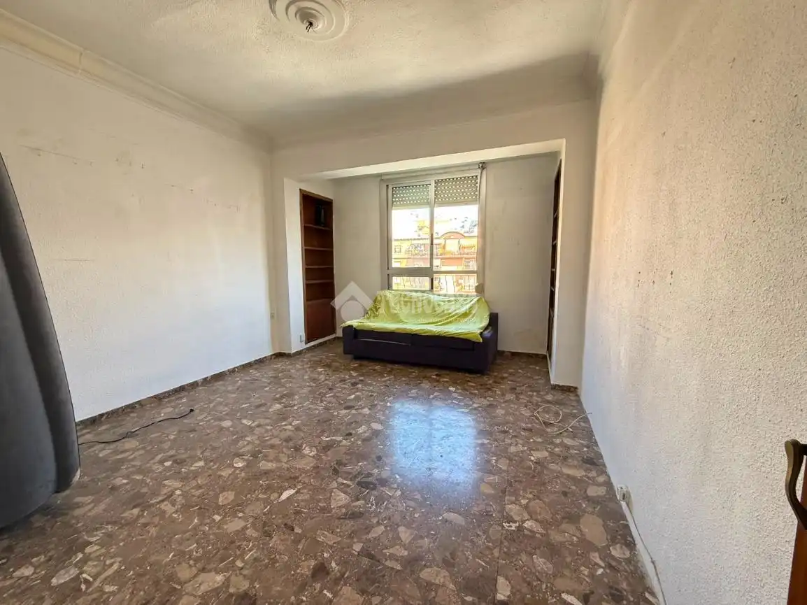 Habitación de Piso en venta en Valencia con Aire acondicionado