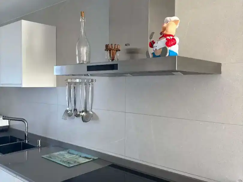 Kitchen of Flat for sale in Cunit  with Air Conditioner, Private garden and Parquet flooring