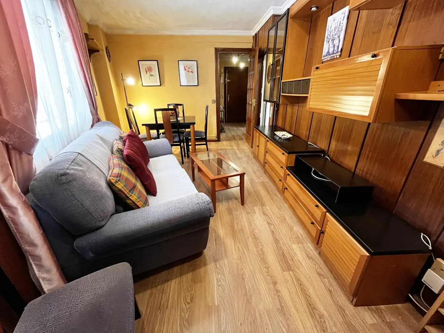Sala de estar de Piso de alquiler en Madrid con Aire acondicionado, Calefacción y Parquet