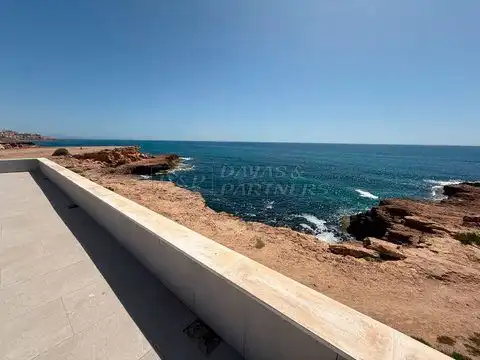 Villa con terrazza in vendita a Alfredo Nobel 32, imagen 4