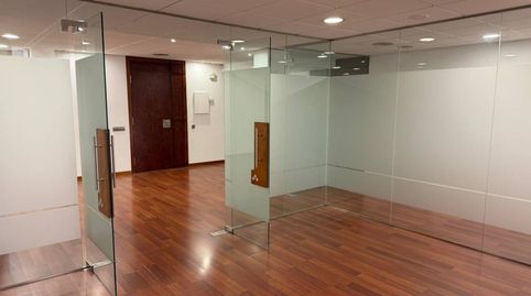 Foto 4 de Oficina de alquiler en Plaza Mossèn Jacint Verdaguer, Barri del Centre, Terrassa