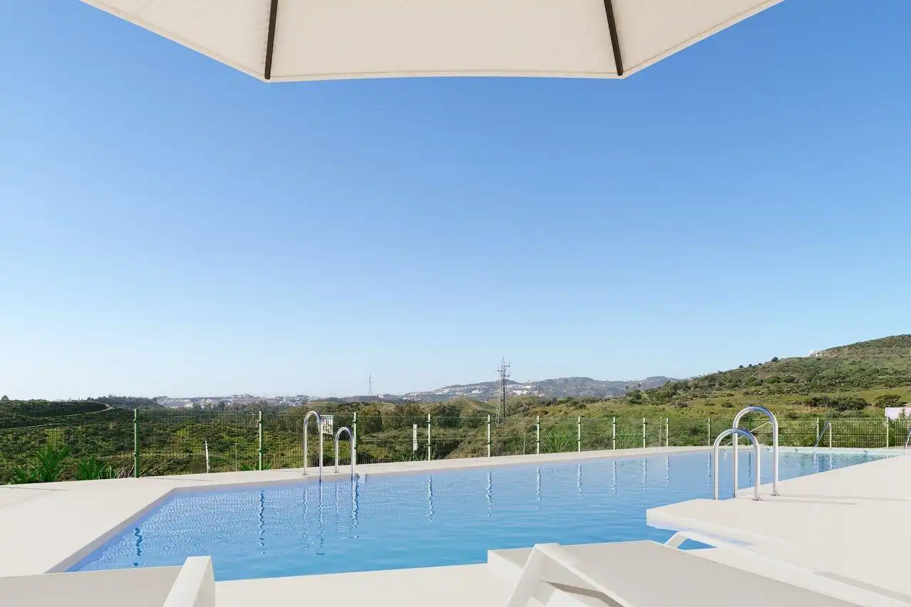 Ático con piscina en venta en Hipódromo - Cerrado del Águila, imagen 3