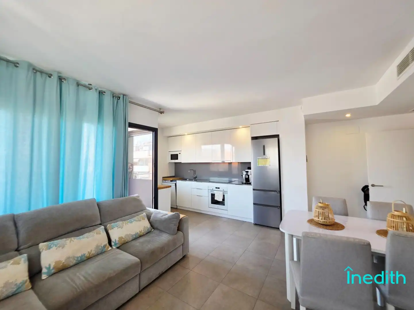 Sala de estar de Piso en venta en Calafell con Aire acondicionado, Calefacción y Terraza