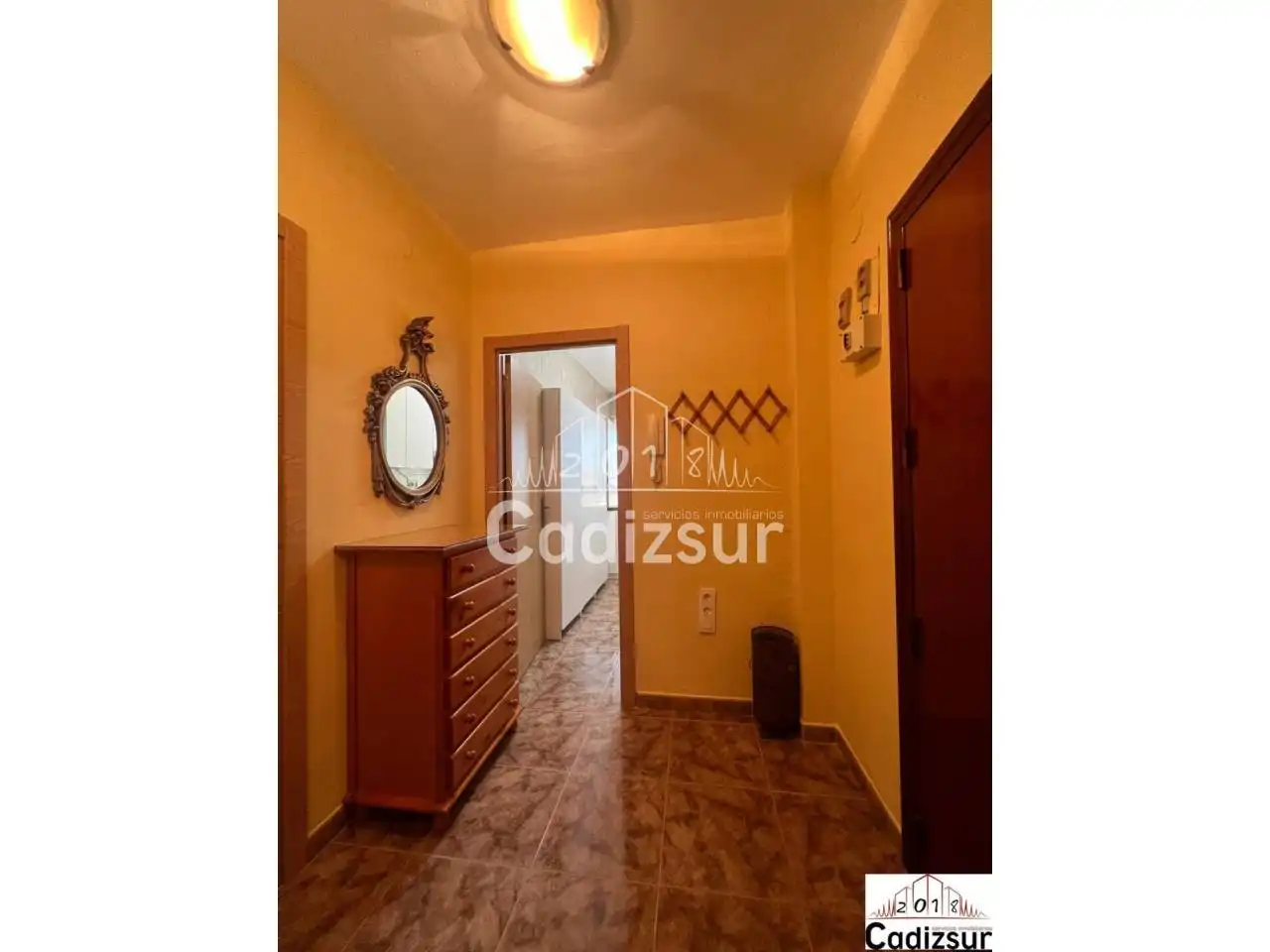 Piso de alquiler en Cádiz con Terraza y Amueblado