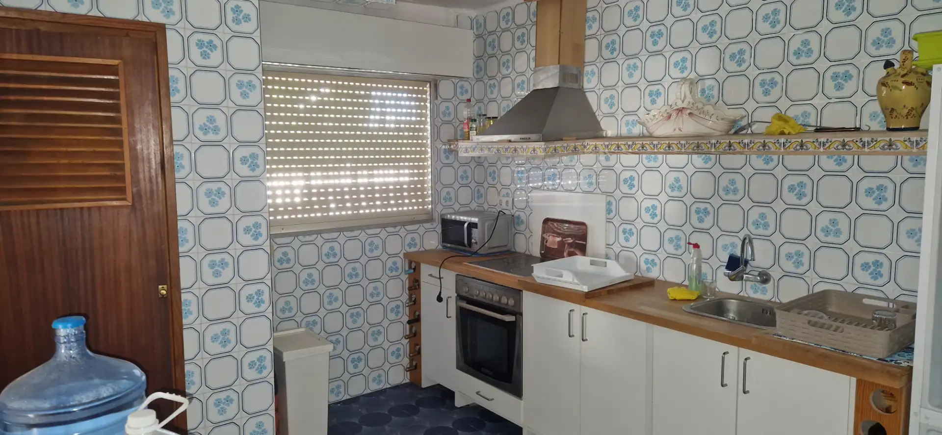 Cuina de Casa o xalet en venda en Picassent amb Jardí privat, Terrassa i Piscina