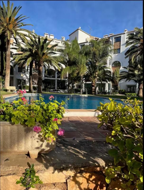 Swimming pool of Flat for sale in Fuengirola  with Air Conditioner, Private garden and Terrace